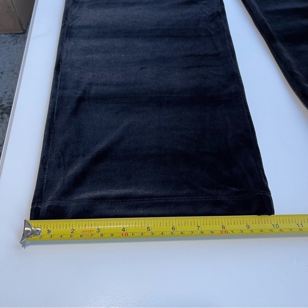 Chico’s Travelers Black Velvet No-Wrinkle Straight Leg Pull-On Pants Large - Picture 10 of 11